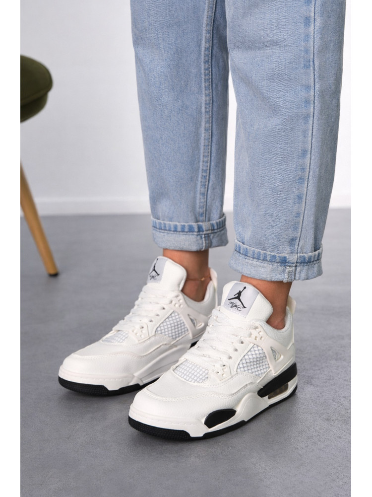 Кроссовки женские белого цвета с черной вставкой 192-3 212985C