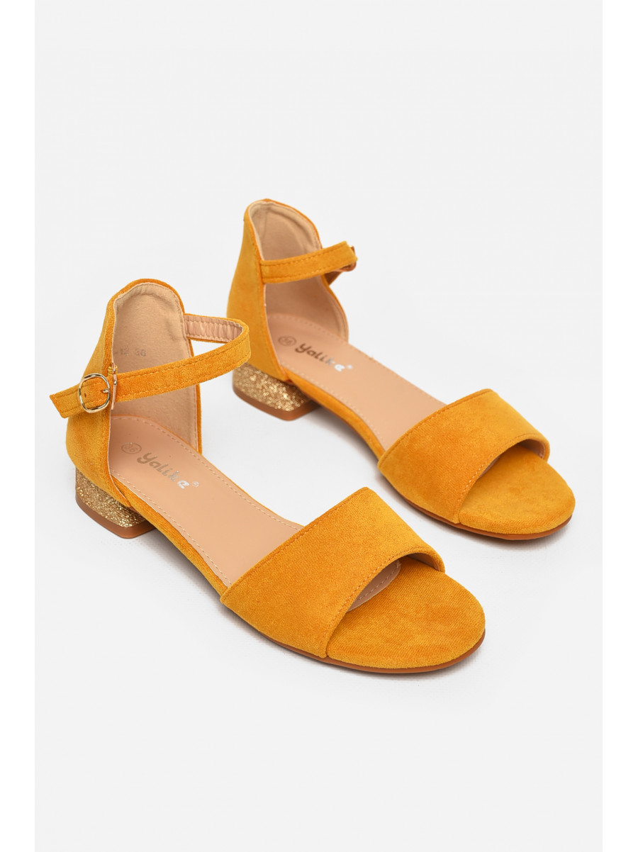 Босоножки подростковые для девочки желтого цвета 31-12 213311C