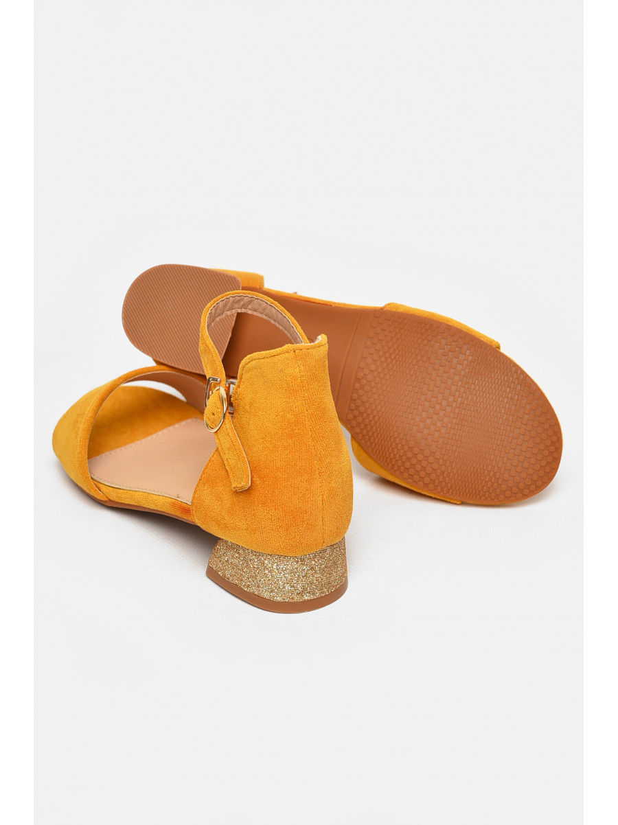 Босоножки подростковые для девочки желтого цвета 31-12 213311C