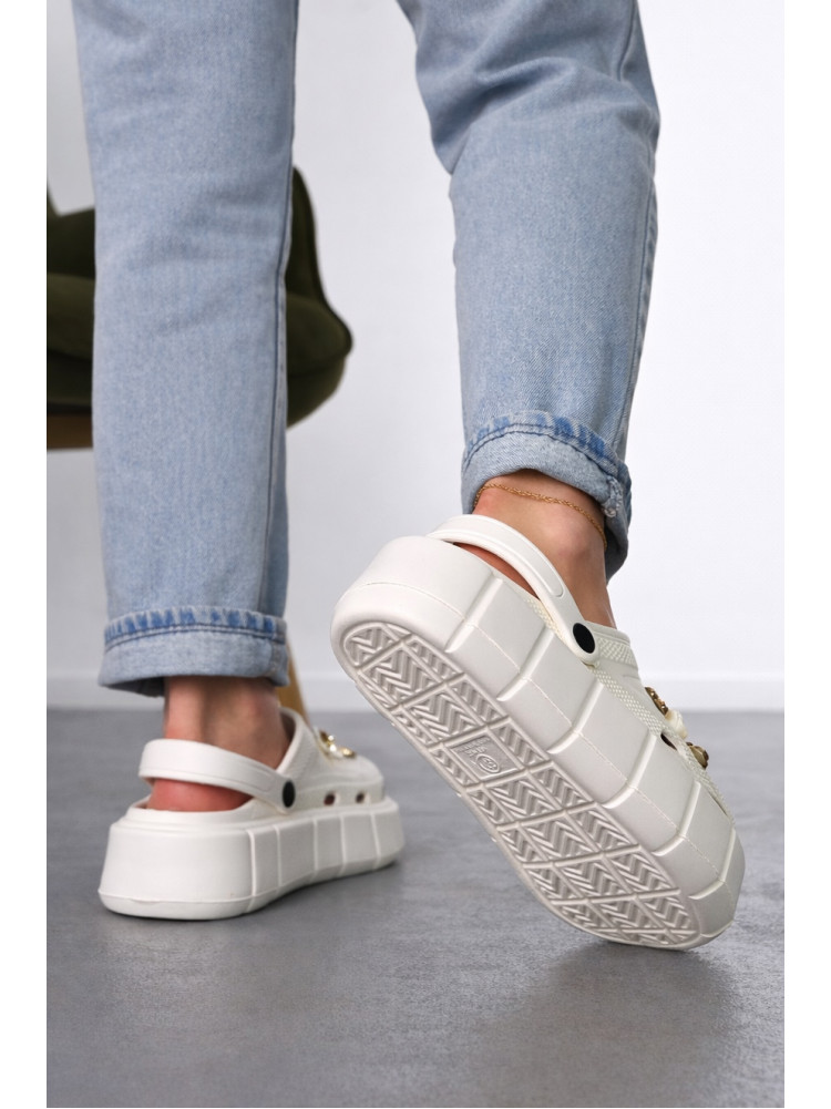 Кроксы женские белого цвета 152/2-9 213404C