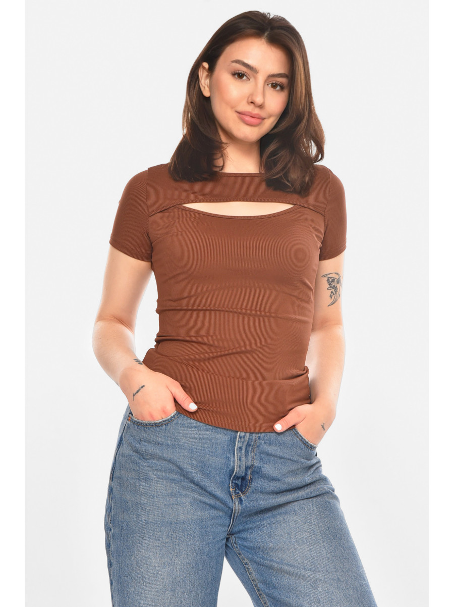 Футболка женская однотонная темно-коричневого цвета 213478C