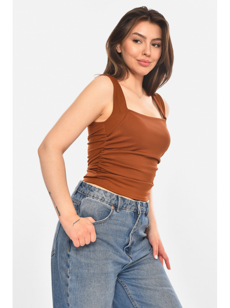 Майка женская однотонная тёмно-коричневого цвета 213481C