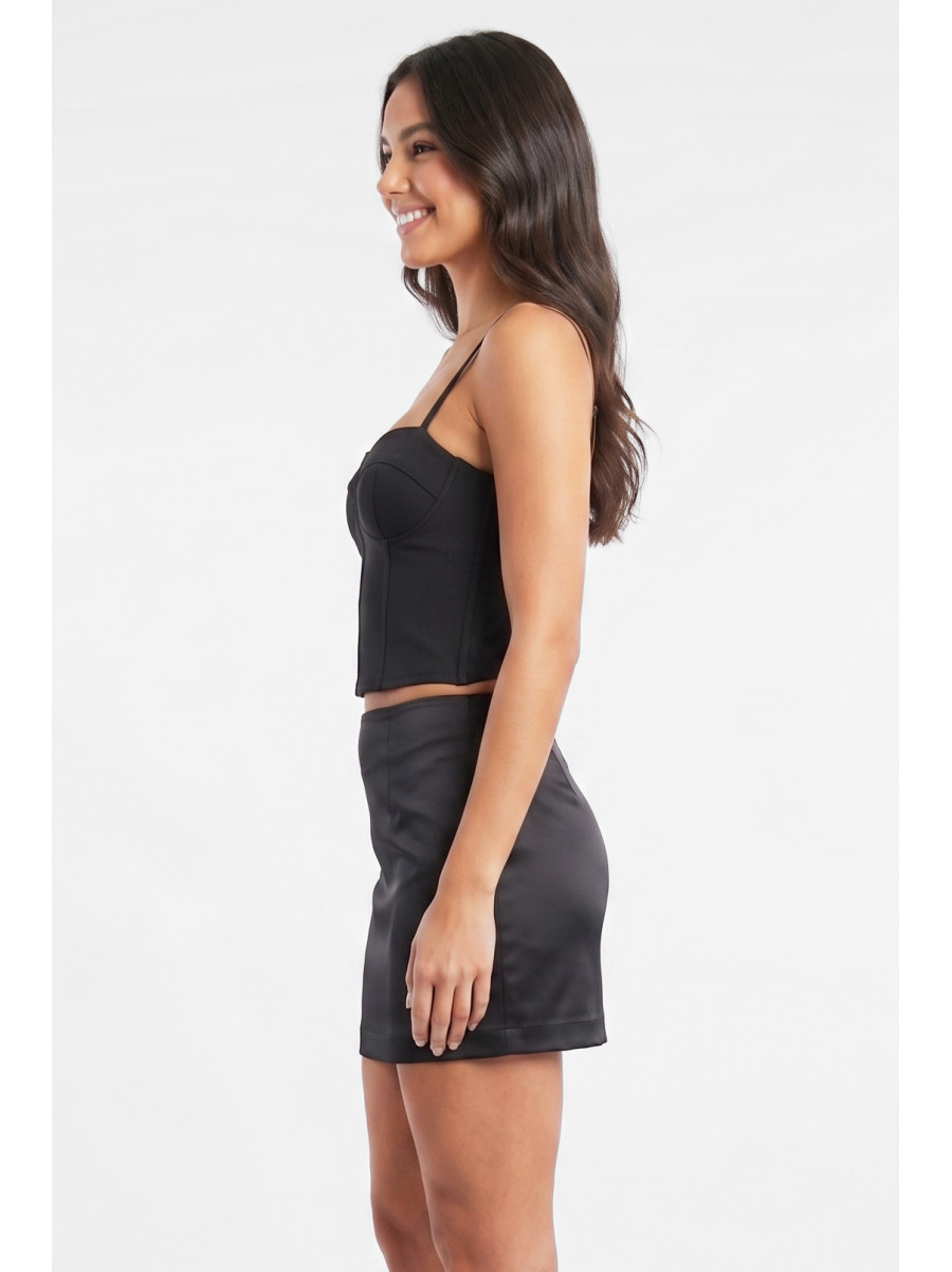 Топ женский однотонный черного цвета 213611C