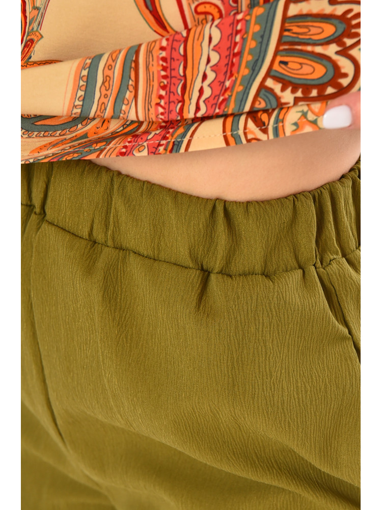 Костюм женский оливкового цвета с принтом 213635C