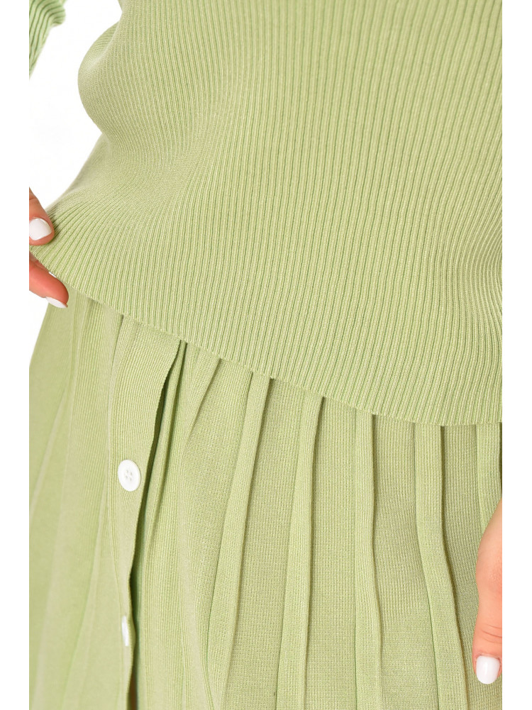 Костюм женский однотонный салатового цвета 213660C