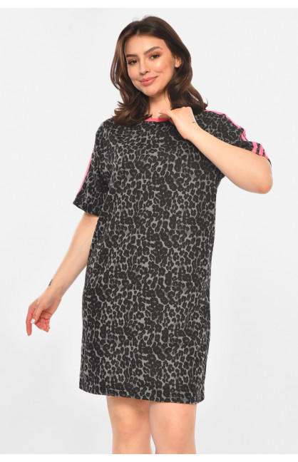 Платье-футболка женское черно-серого цвета в леопардовый принт 213694C