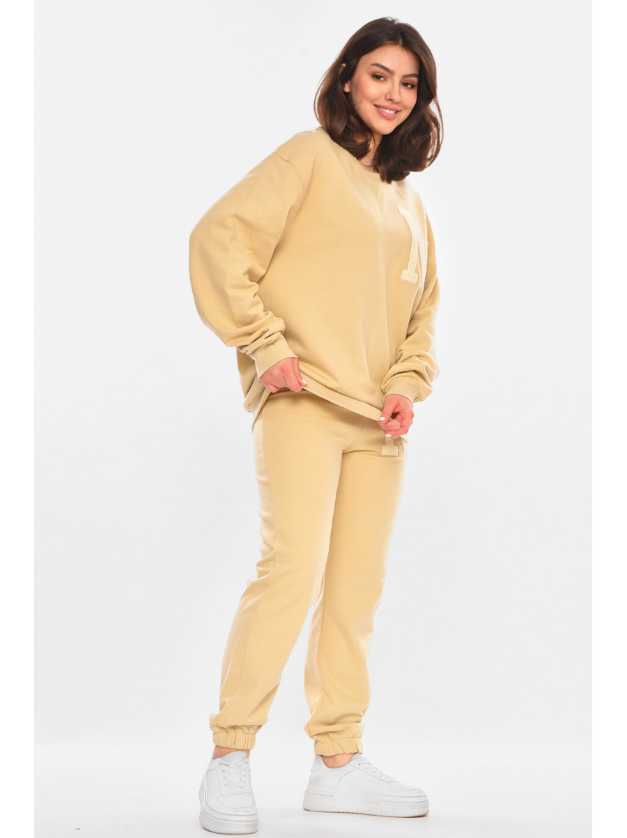 Костюм женский на флисе бежевого цвета с принтом 213737C