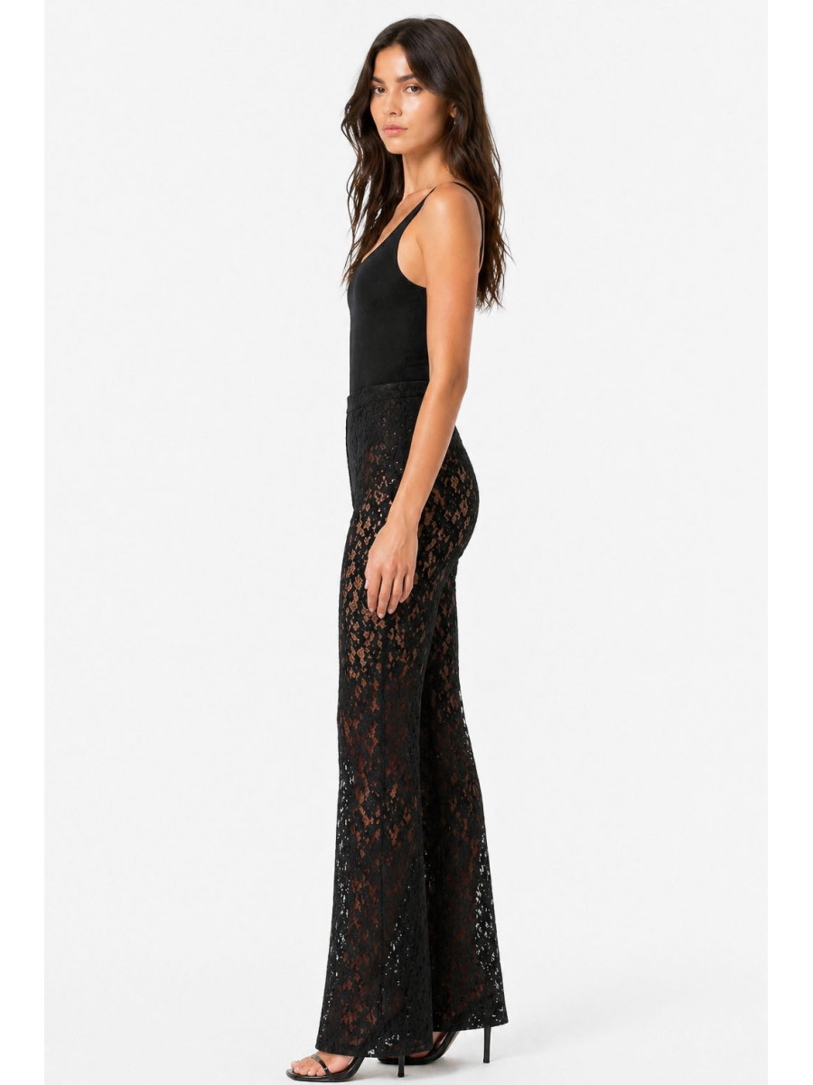 Штаны женские гипюр черного цвета 213930C