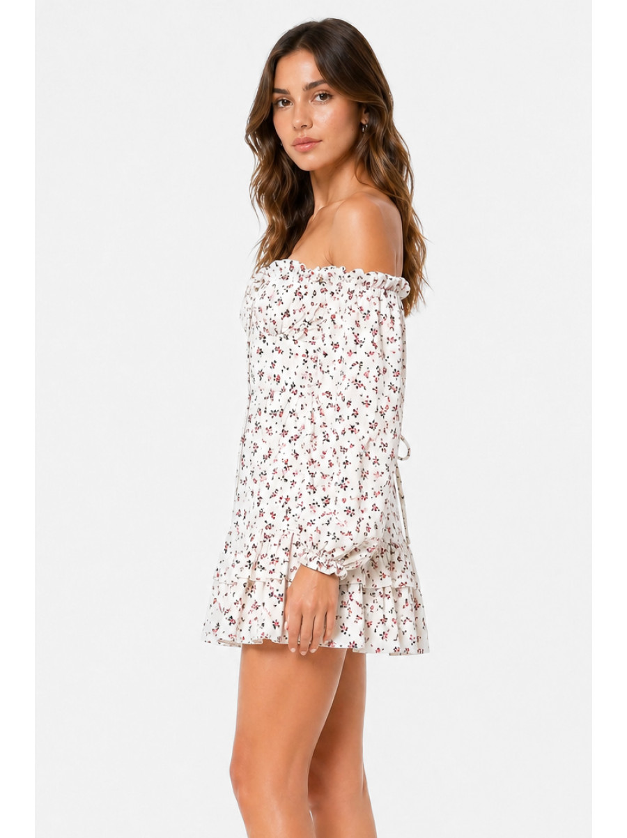 Платье женское белого цвета с принтом 213961C