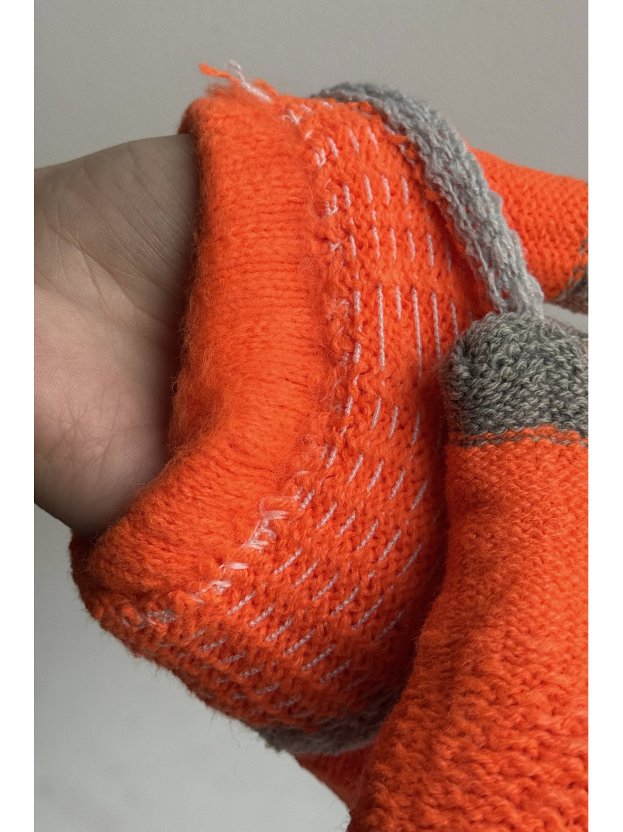 Перчатки подростковые вязаные сенсорные оранжевого цвета W-20 219073C